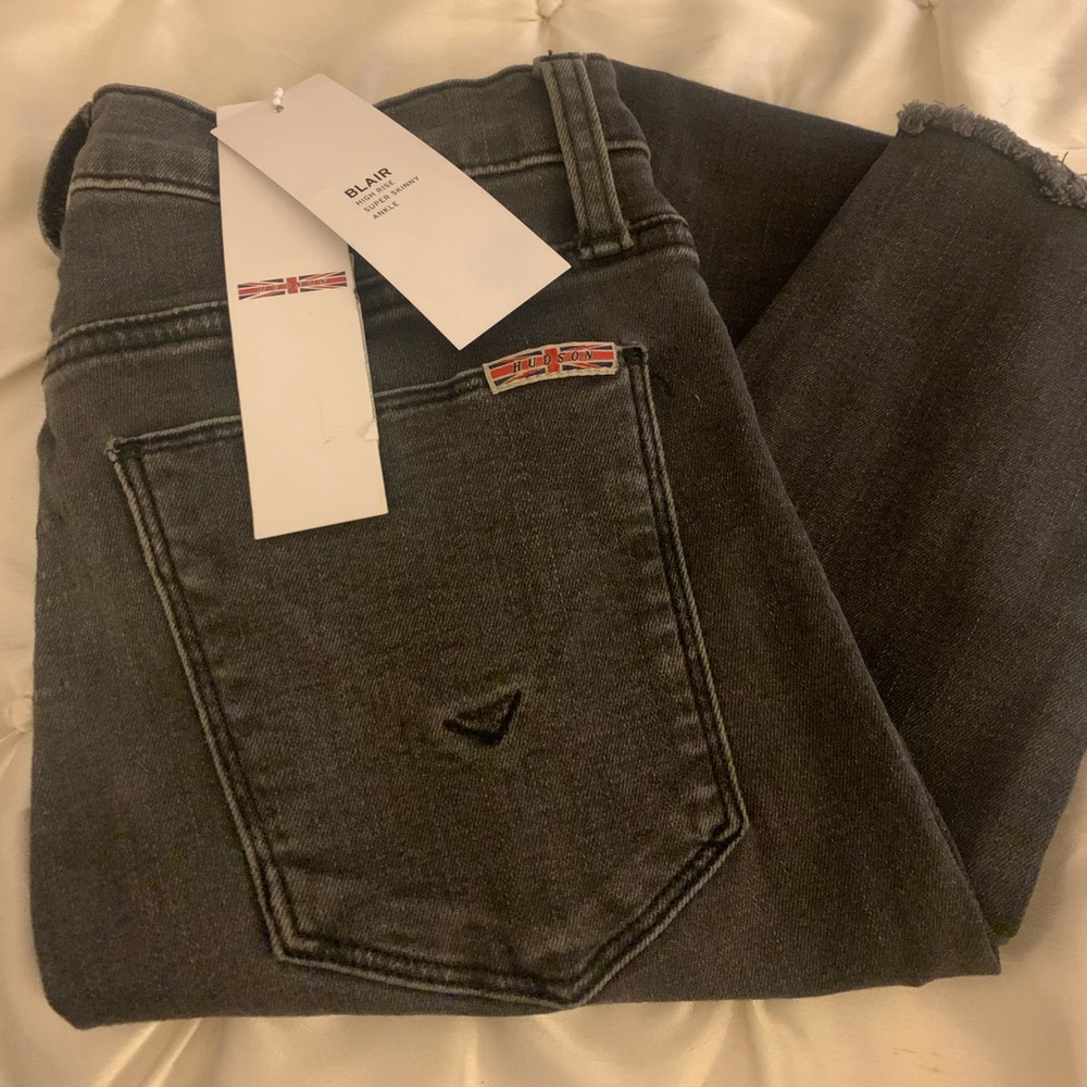 BNWT Black Hudson Natalie Super Skinny Jeans Size 25